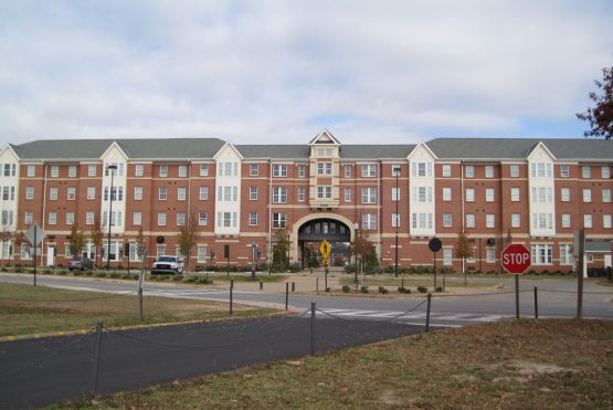 AU-Housing4